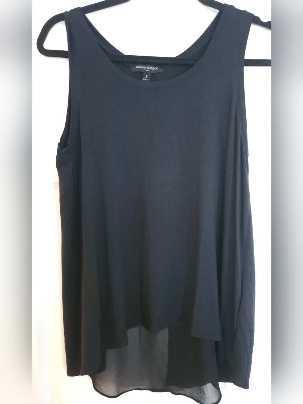 Banana Republic Black Layered Swing Tank Top. Size S.